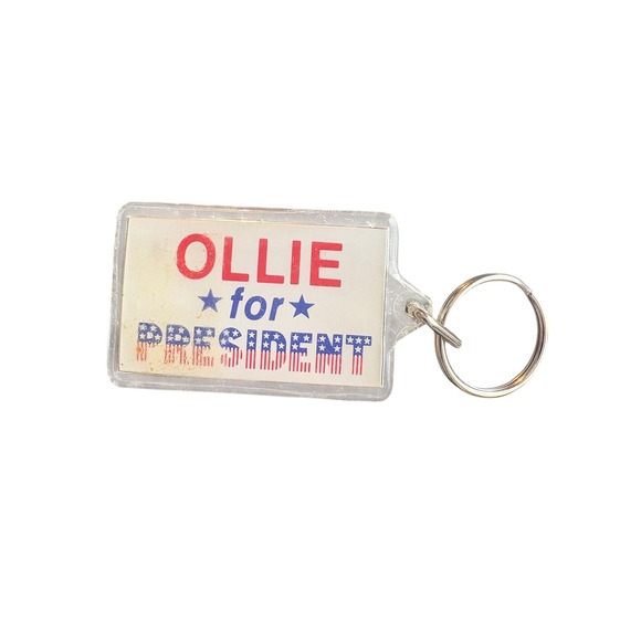 Other - Vintage Ollie For President‎ Novelty Campaign Keychain Acrylic Patriotic USA